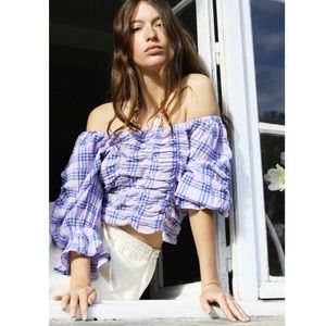zara // cropped plaid purple top